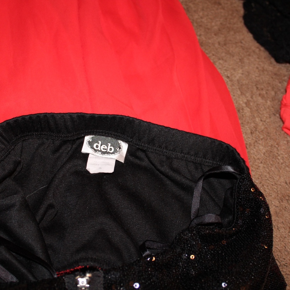 Red/Black High-Low Dress - Picture 4 of 5